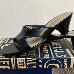 Cherokee black open toe heeled sandals